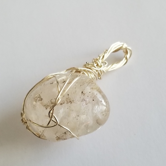 Handmade wire wrapped pendant clear stone with inclusions silver tone - Picture 16 of 16